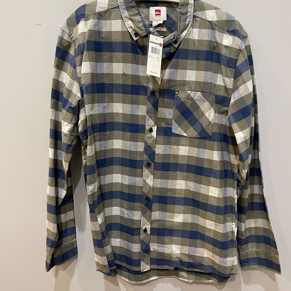 COPY - TWO (2) Quiksilver Check print shirts. NWT. Large. - Picture 2 of 6